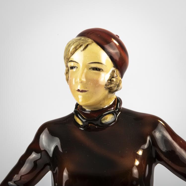 Bild 5 zu Objekt, 'Autogirl', 1929, Stephan Dakon, Goldscheider, Wien, 171C 589