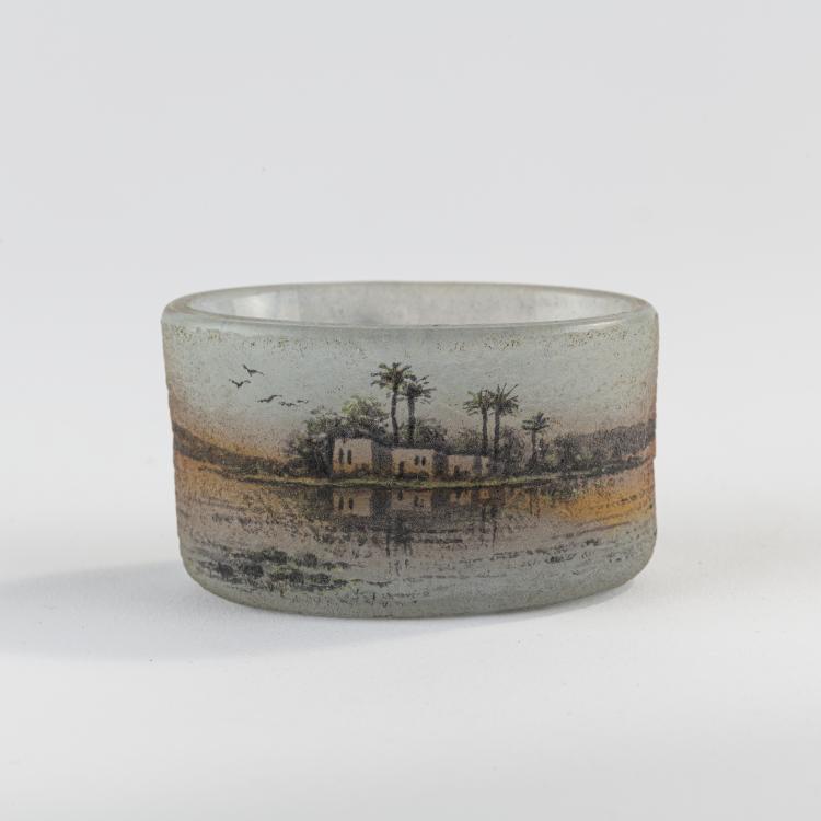 Hauptbild zu Objekt, Miniature bowl 'Nil', 1905, Daum Fr&egrave;res, Nancy, 171A 38