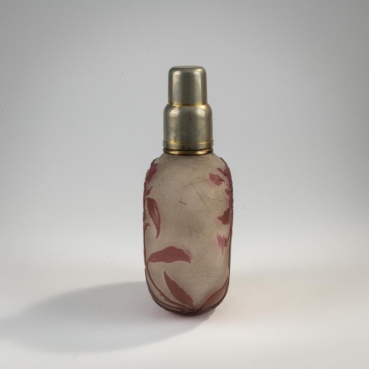 Bild 1 zu Objekt, Lampe Berger 'C&eacute;risiers', 1908-20, Gall&eacute;, Etablissements, Nancy, 171A 117