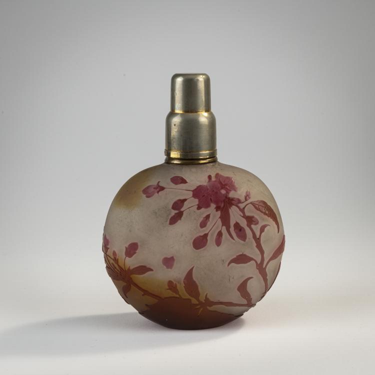 Bild 2 zu Objekt, Lampe Berger 'C&eacute;risiers', 1908-20, Gall&eacute;, Etablissements, Nancy, 171A 117