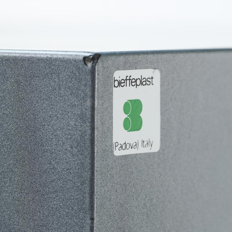 Bild 4 zu Objekt, 'Settimanale' dresser, c. 1985, Matteo Thun, Bieffeplast, Padua, 170A 213
