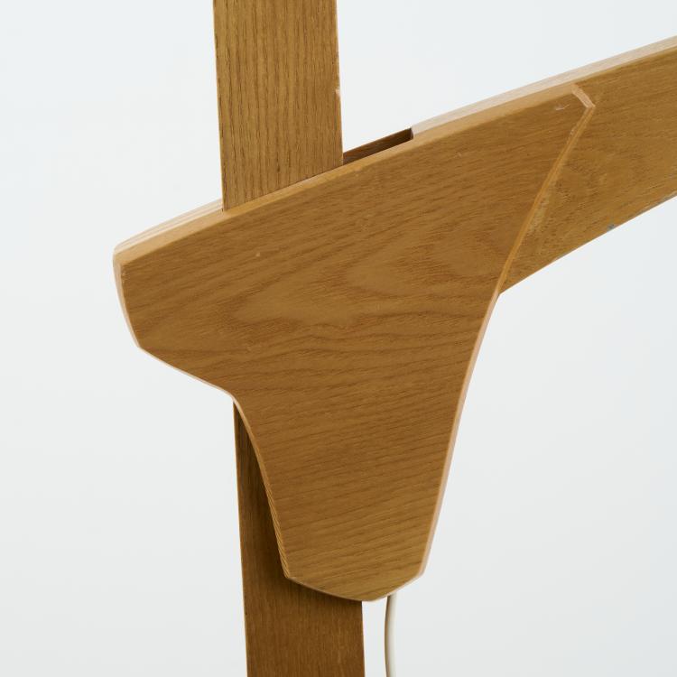 Bild 5 zu Objekt, Anthroposophical floor lamp, 1950-70s, Rudolf Steiner (surroundings), D&ouml;rfler, Dornach, 172A 30