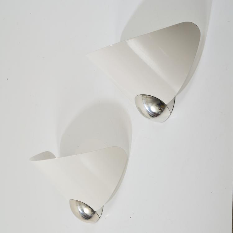 Bild 3 zu Objekt, Zwei Wandleuchten 'Aura', 1989, Perry A. King,Santiago Miranda, Arteluce, Mailand, 170A 217