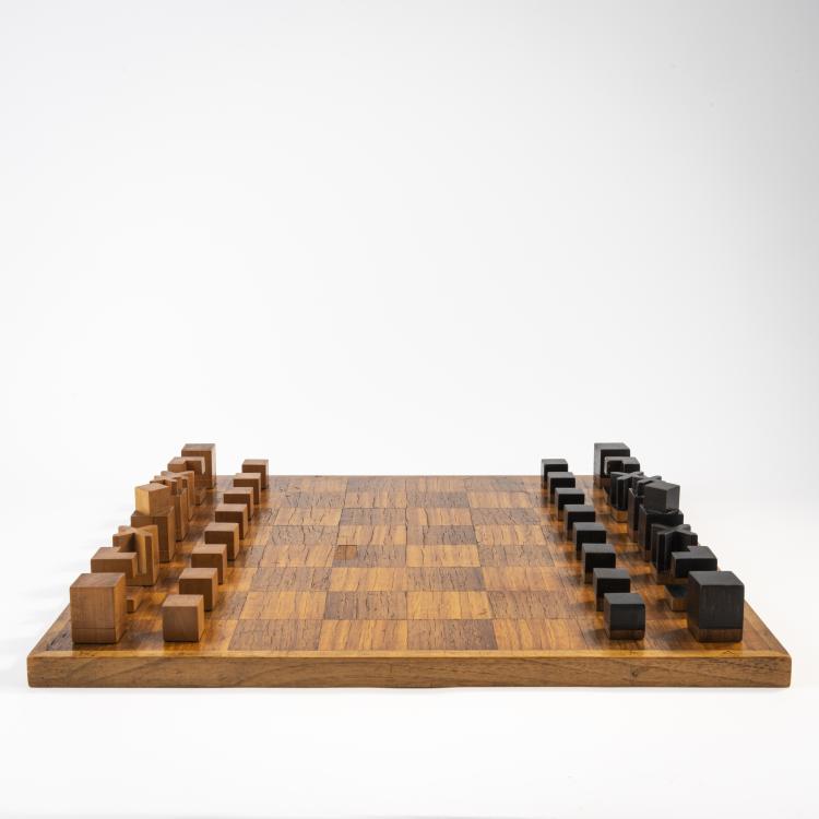 Bild 1 zu Objekt, Bauhaus chess set 'Model XIV', c. 1924, Josef Hartwig, Bauhaus Weimar, 172A 33
