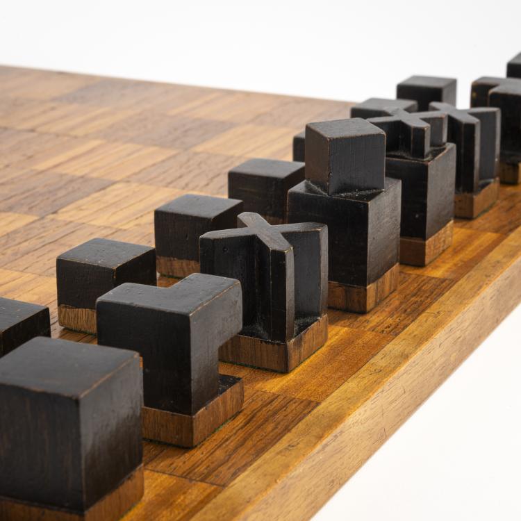 Bild 3 zu Objekt, Bauhaus chess set 'Model XIV', c. 1924, Josef Hartwig, Bauhaus Weimar, 172A 33