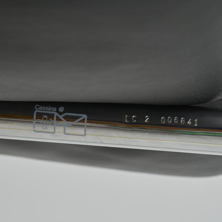 Bild 3 zu Objekt, 'LC 2' settee, 1928, Pierre Jeanneret,Charlotte Perriand,Le Corbusier Charles-&Eacute;douard Jeanneret-Gris, Cassina, Mailand, 170B 474