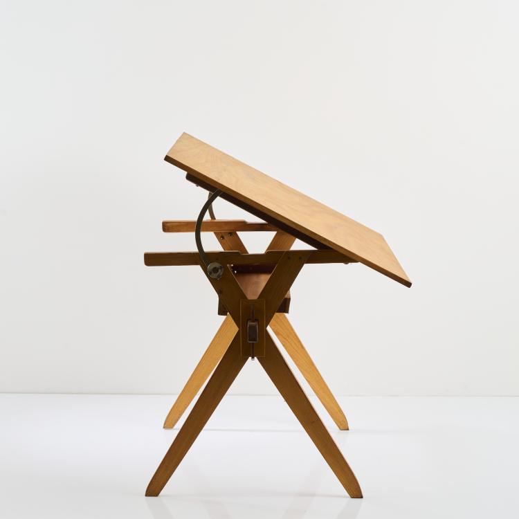 Bild 4 zu Objekt, Zeichentisch, 1950er Jahre, Schweiz, 170B 303