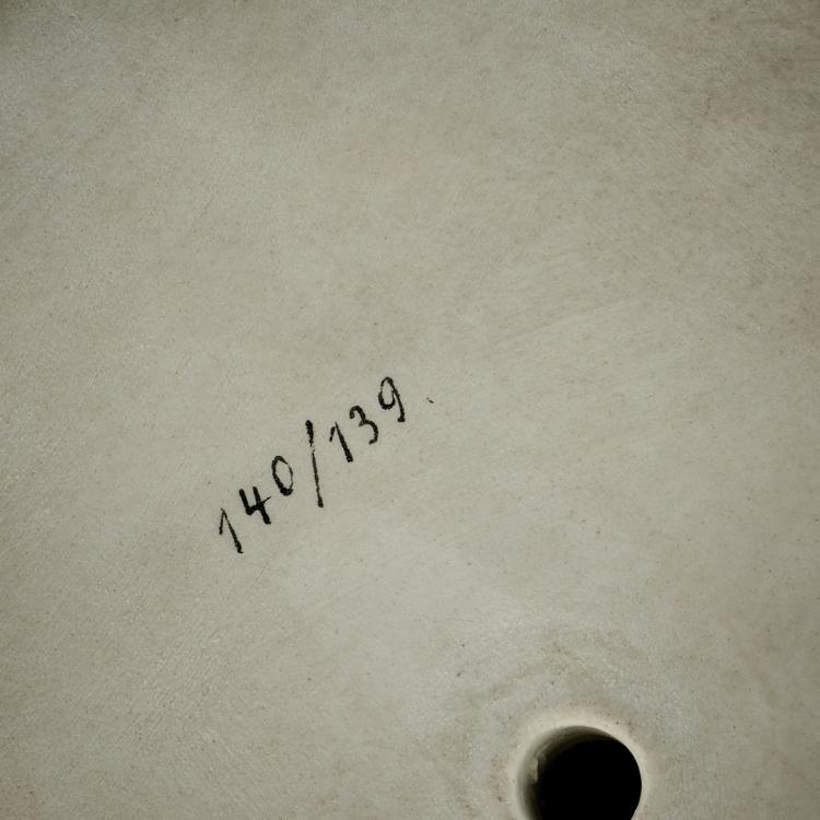 Bild 6 zu Objekt, 'Child in an armchair', 1908, Karl Himmelsto&szlig;, Berlin, KPM, 171C 486