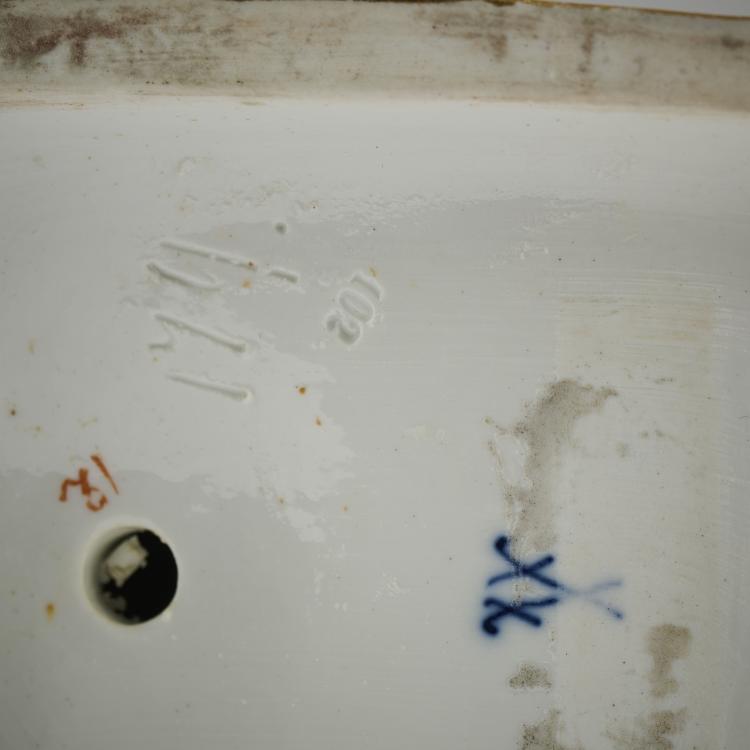 Bild 1 zu Objekt, 'Cavalier at the desk', 1740, Johann Joachim Kaendler, Meissen, KPM, 171C 504