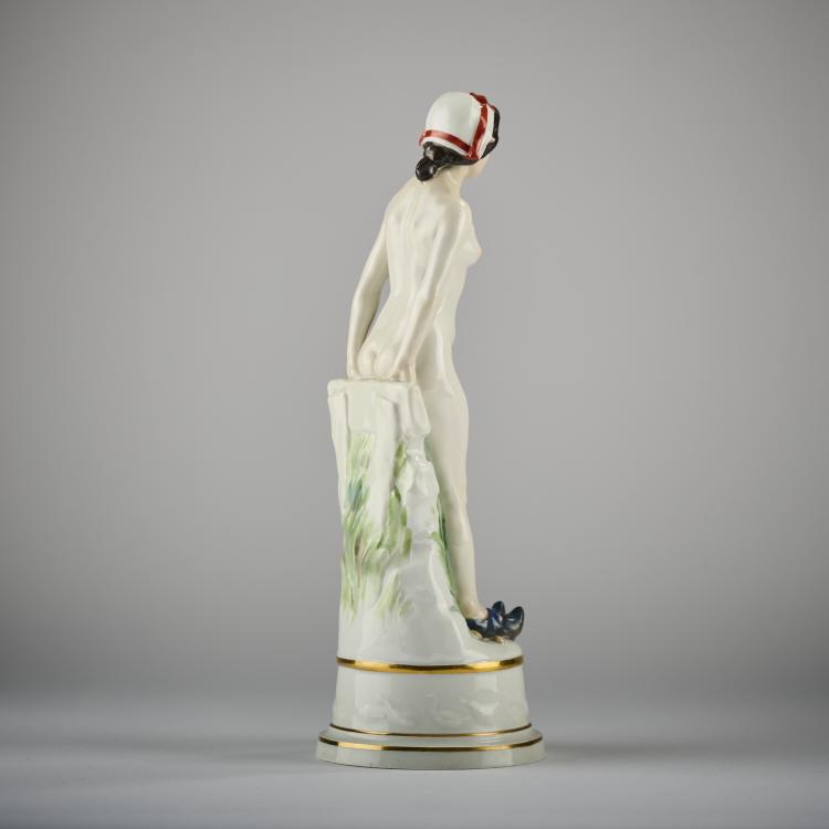 Bild 3 zu Objekt, 'Girl Nude', 1909-11, Jo&eacute; Descomps,Joseph Cormier, Meissen, KPM, 171C 534