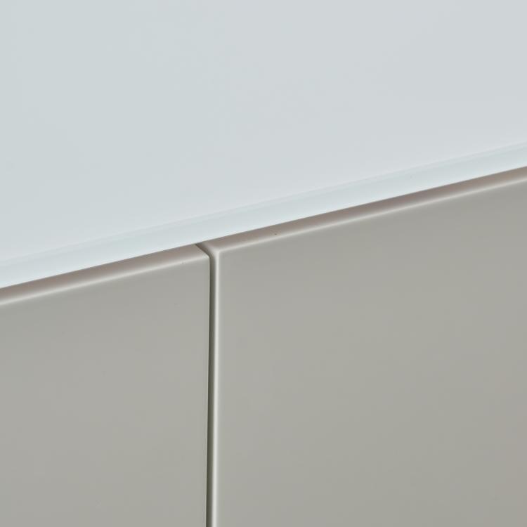 Bild 3 zu Objekt, Sideboard 'Multileg', 2006, Jaime Hayon, b.d Barcelona Design, Barcelona, 170B 391
