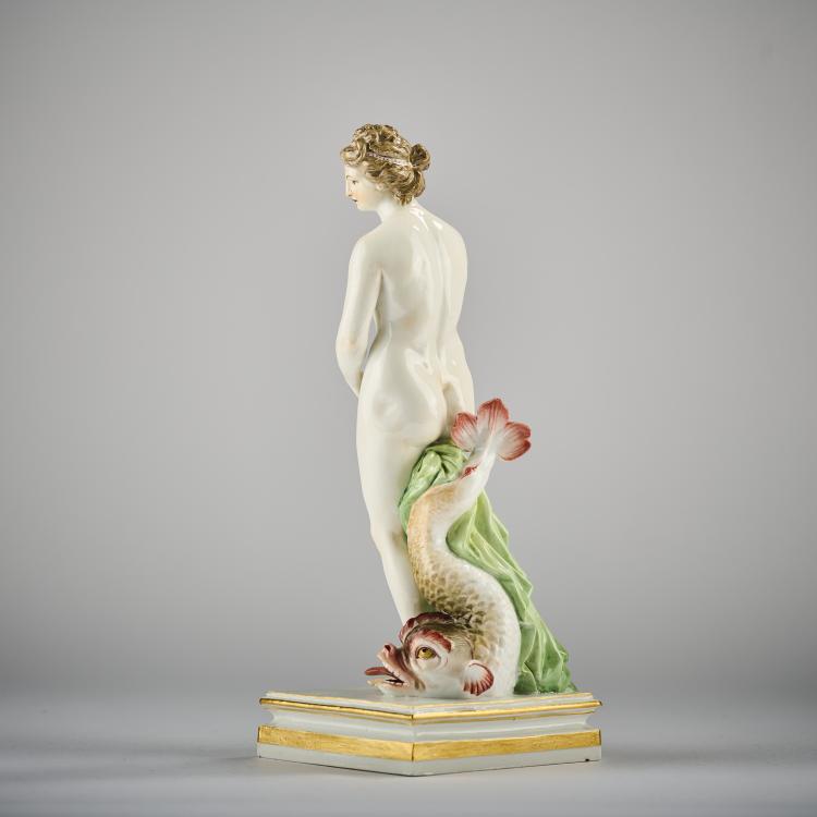 Bild 2 zu Objekt, 'Venus with Dolphin', 1784, Johann Carl Sch&ouml;nheit, Meissen, KPM, 171C 509