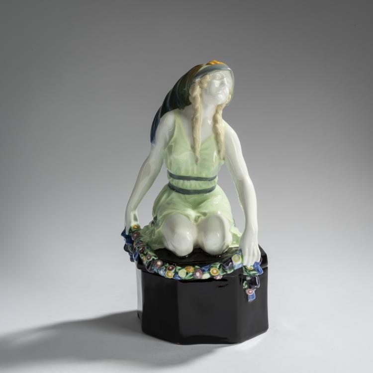 Hauptbild zu Objekt, 'Actress', c. 1930, Keramos, Wiener Kunst-Keramik und Porzellanmanufaktur, Wien, 171C 610