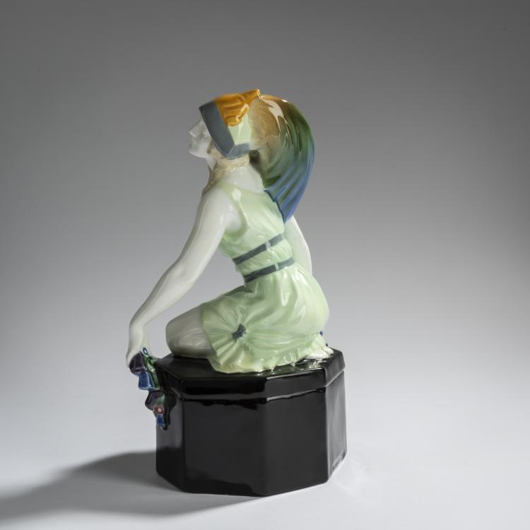 Bild 1 zu Objekt, 'Actress', c. 1930, Keramos, Wiener Kunst-Keramik und Porzellanmanufaktur, Wien, 171C 610
