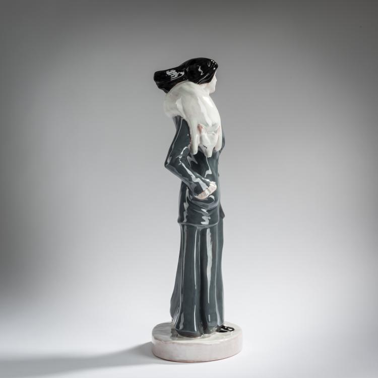 Bild 4 zu Objekt, Lady with a fur collar, 1997, Fritz Behn, Karlsruhe, Majolika-Manufaktur, 171C 609