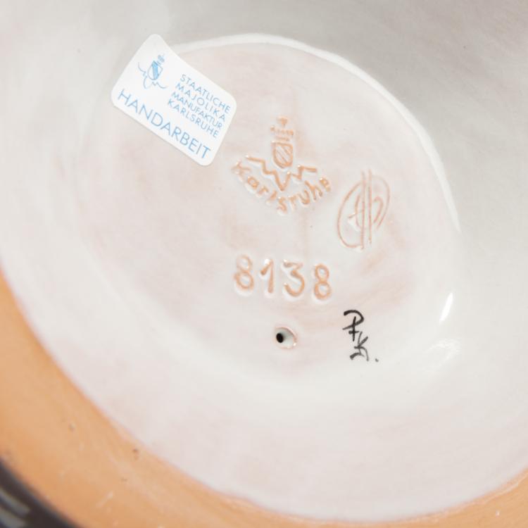 Bild 5 zu Objekt, Lady with a fur collar, 1997, Fritz Behn, Karlsruhe, Majolika-Manufaktur, 171C 609