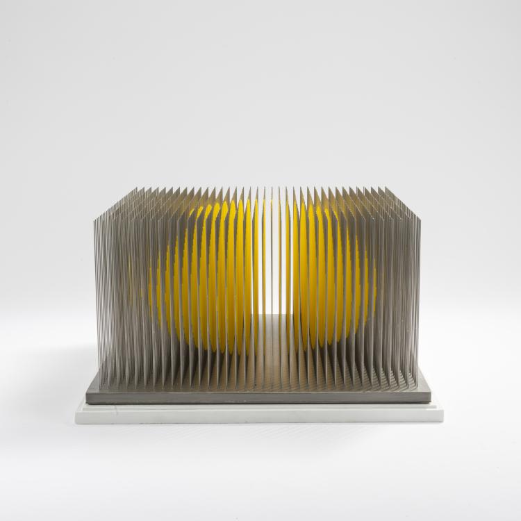 Bild 3 zu Objekt, 'Gelbes Rotationsellipsoid', 2010, Yoshiyuki Miura, 172C 471