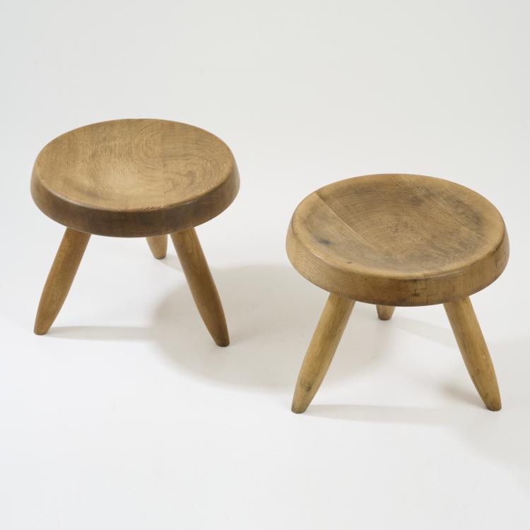 Bild 3 zu Objekt, Stool, 1938, Charlotte Perriand, Blanchon, Paris; Sentou, Paris; Steph Simon, Paris., 170B 480