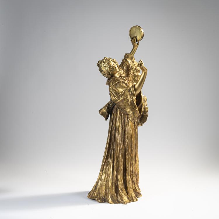 Bild 1 zu Objekt, 'Danseuse au tambourin &agrave; gauche' aus dem Tafelaufsatz 'le Jeu de l'Echarpe', 1898, Agathon L&eacute;onard, 171B 312