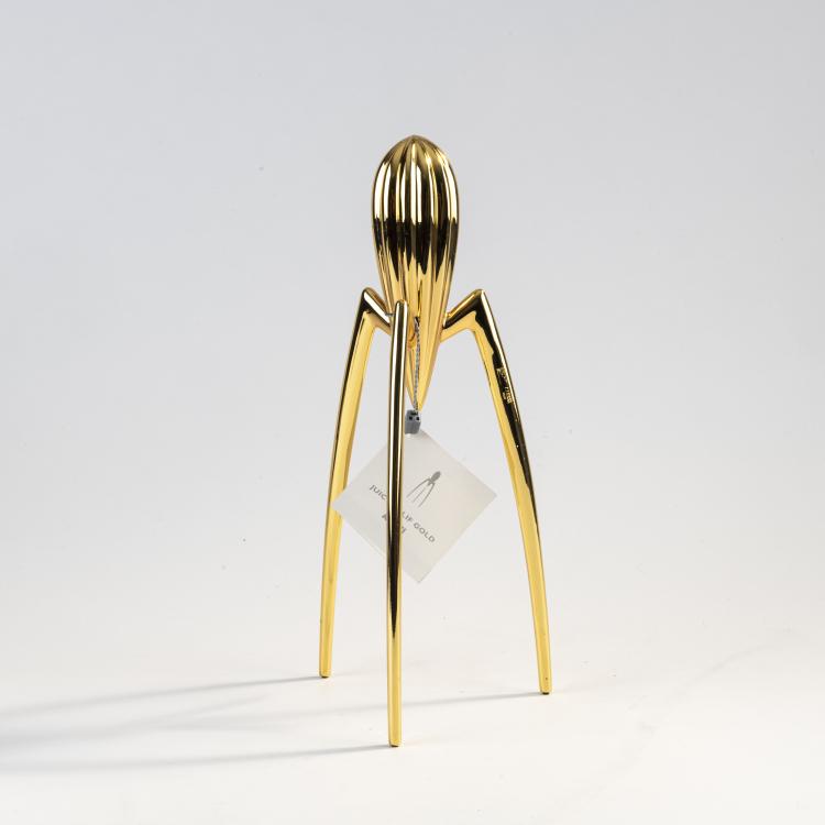 Hauptbild zu Objekt, 'Juicy Salif Gold' lemon squeezer, 1988, Philippe Starck, Alessi, Crusinallo, 172A 64