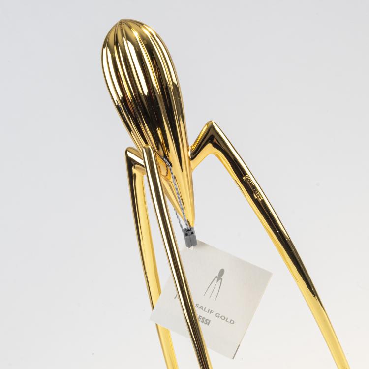 Bild 3 zu Objekt, 'Juicy Salif Gold' lemon squeezer, 1988, Philippe Starck, Alessi, Crusinallo, 172A 64