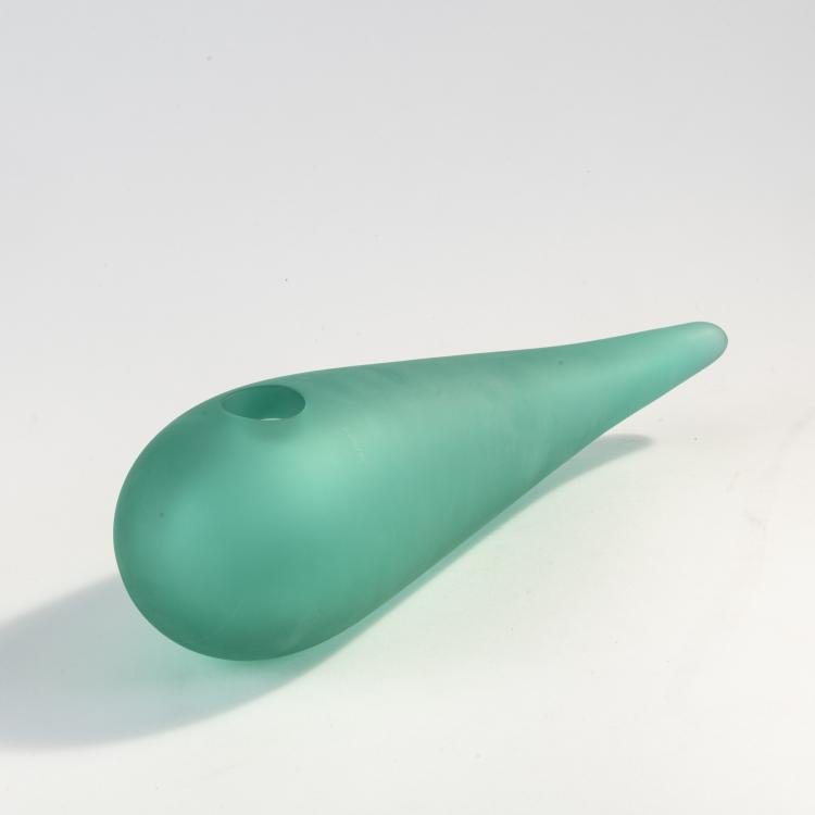 Hauptbild zu Objekt, Vase/object 'Petite Etranget&eacute; N. 3', 1988, Philippe Starck, Daum, Nancy, 172A 65
