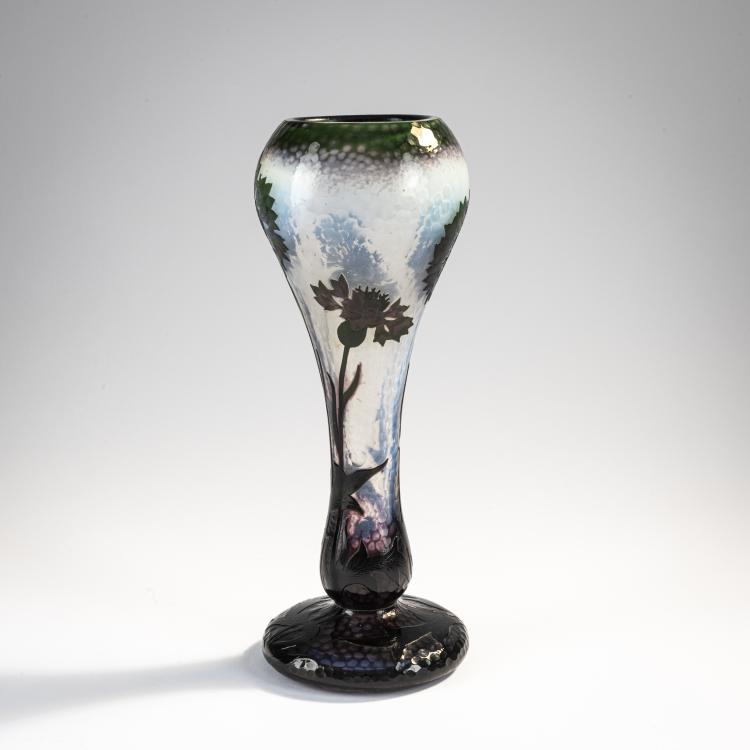 Bild 3 zu Objekt, Hohe 'Martel&eacute;'-Vase 'Bleuets', 1900-03, Daum Fr&egrave;res, Nancy, 171A 30