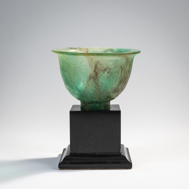 Hauptbild zu Objekt, Small bowl with base, 1927, Fran&ccedil;ois D&eacute;corchemont, Decorchemont, Fran&ccedil;ois, Conches, 171A 80