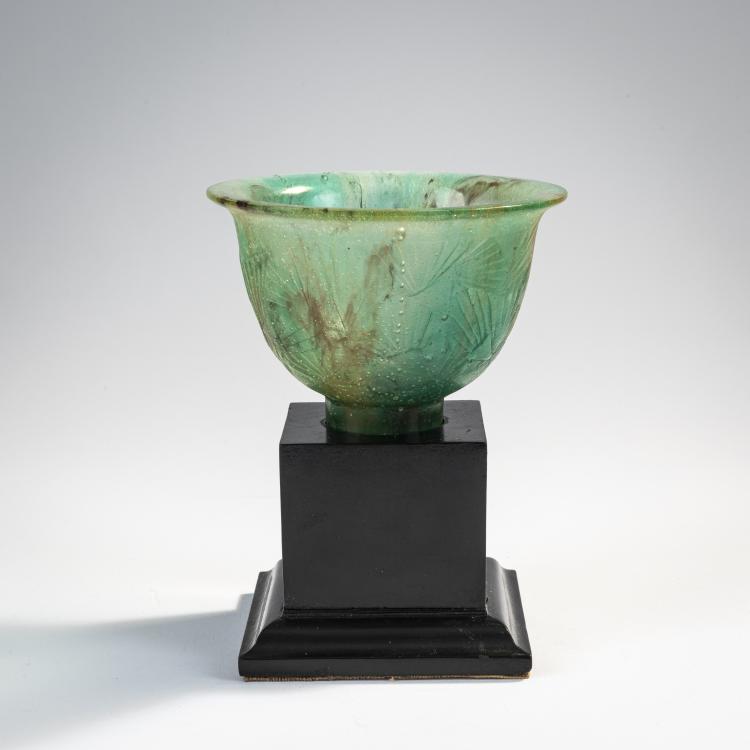 Bild 2 zu Objekt, Small bowl with base, 1927, Fran&ccedil;ois D&eacute;corchemont, Decorchemont, Fran&ccedil;ois, Conches, 171A 80