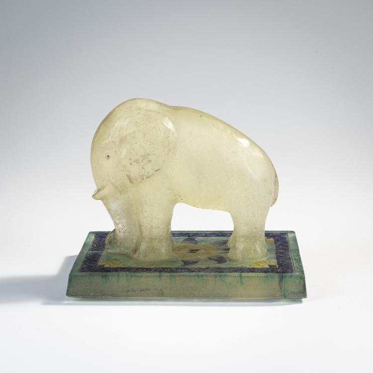Hauptbild zu Objekt, 'Elephant' paperweight, 1924, Gabriel Argy-Rousseau, Argy-Rousseau, Gabriel, 171A 3