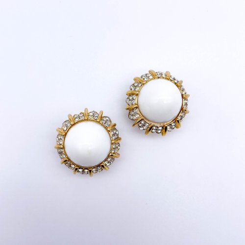 Pair of Vintage clip earrings