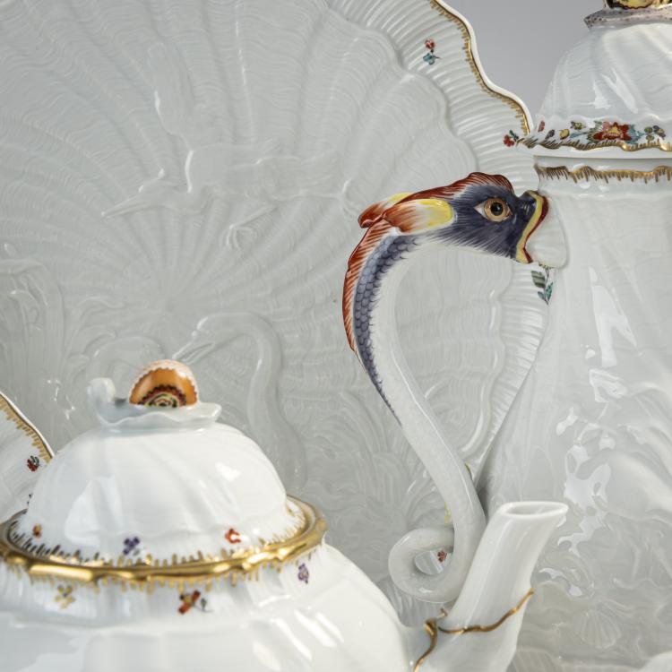Bild 1 zu Objekt, 18-teiliges Schwanenservice, 1737-42, Johann Joachim Kaendler, Mei&szlig;en, 171B 357