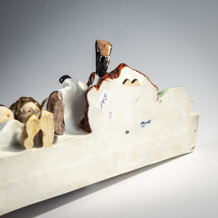 Bild 3 zu Objekt, 'Vier Kinder beim Betrachten einer Puppe, auf einer Bank sitzend', 1906, Konrad Hentschel, Mei&szlig;en, 171B 342