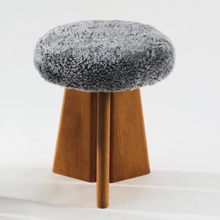Bild 1 zu Objekt, Zwei Hocker 'K2', 2021, D&auml;nemark, 170B 441