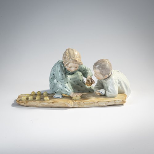 'Two children baking sand molds', 1906