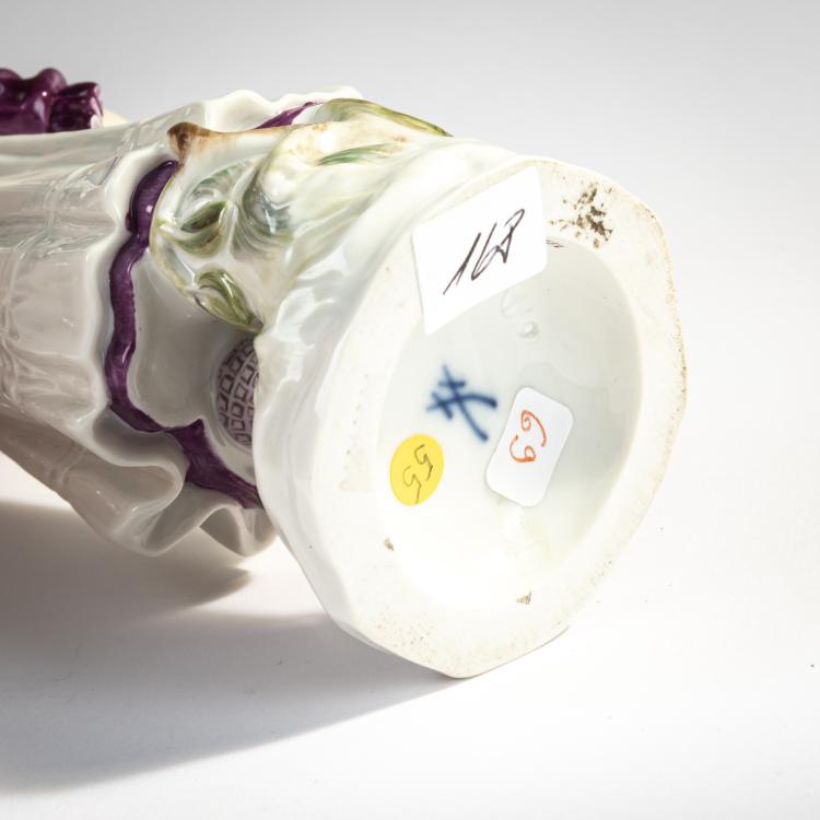 Bild 2 zu Objekt, 'Der erste Schmuck', 1907, Paul Helmig, Mei&szlig;en, 171B 347