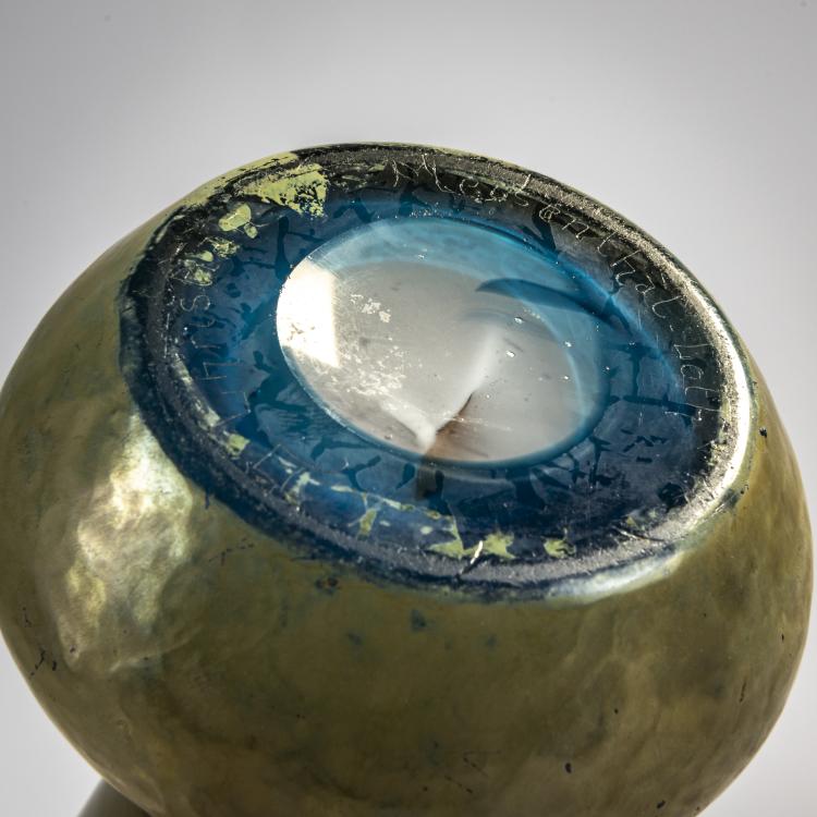 Bild 2 zu Objekt, 'Liserons' Marqueterie vase, c. 1900, D&eacute;sir&eacute; Christian, Christian, D&eacute;sir&eacute;, Meisenthal, 171A 15