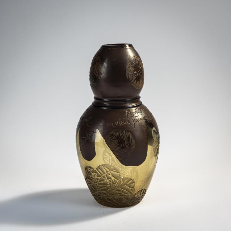 Bild 1 zu Objekt, Etude-Vase 'Le Geni&egrave;vre' mit einem Zitat nach Baudelaire, 1900, Emile Gall&eacute;, Gall&eacute;, Emile, Nancy, 171A 106