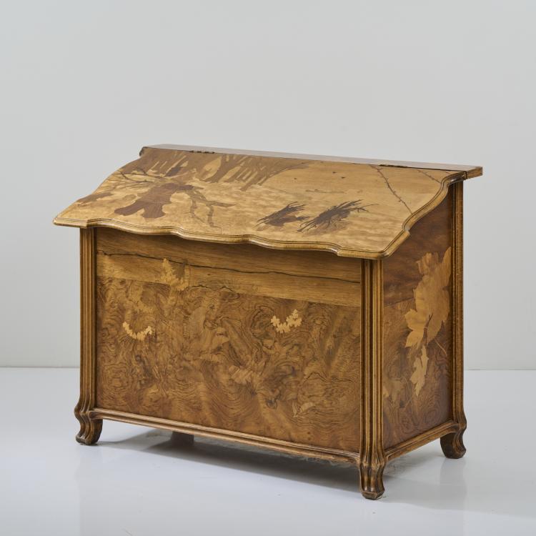 Hauptbild zu Objekt, Truhe mit Reisigsammlern, 1900, Emile Gall&eacute;, Gall&eacute;, Emile, Nancy, 171A 219