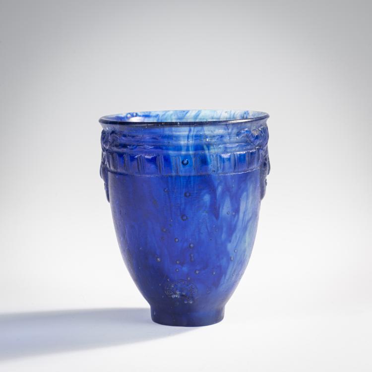 Bild 1 zu Objekt, 'Gobelet aux masques carr&eacute;s', 1925, Fran&ccedil;ois D&eacute;corchemont, Decorchemont, Fran&ccedil;ois, Conches, 171A 78