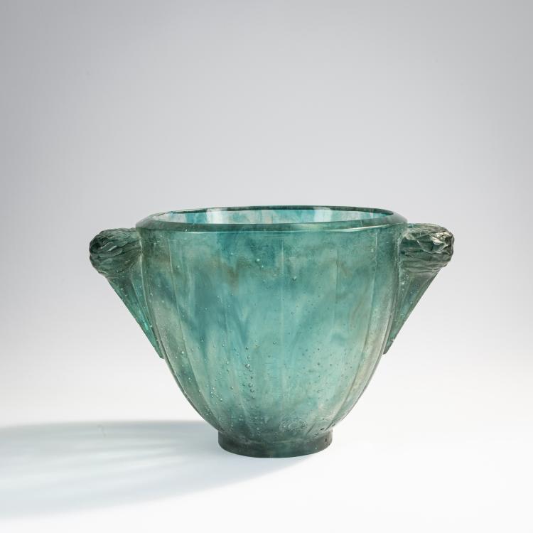 Hauptbild zu Objekt, 'Grand Bol deux anses fleurs', 1927, Fran&ccedil;ois D&eacute;corchemont, Decorchemont, Fran&ccedil;ois, Conches, 171A 81