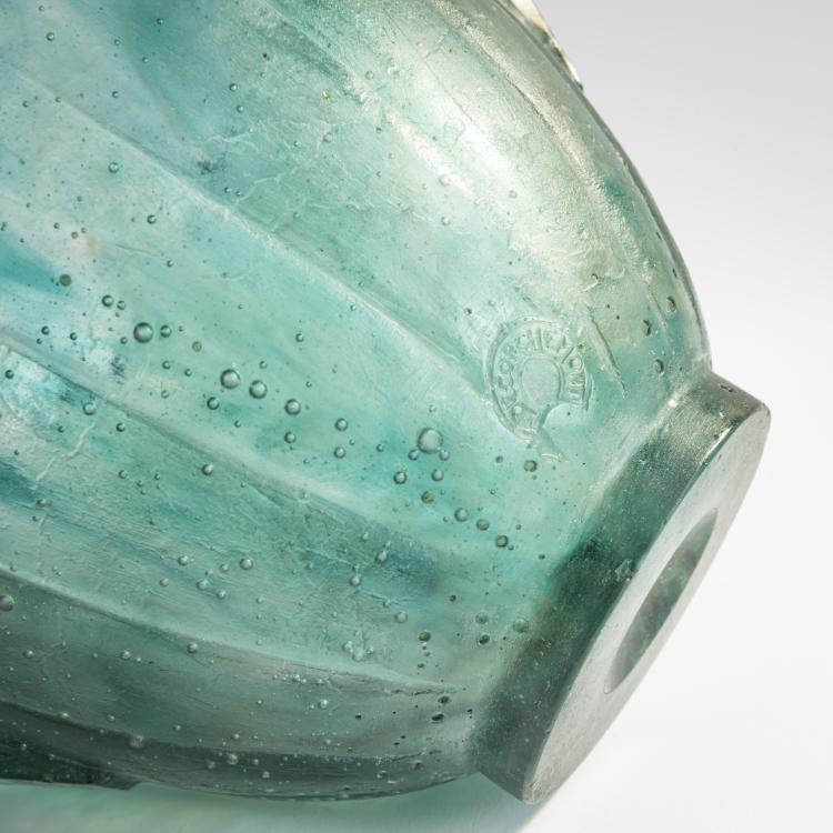 Bild 3 zu Objekt, 'Grand Bol deux anses fleurs', 1927, Fran&ccedil;ois D&eacute;corchemont, Decorchemont, Fran&ccedil;ois, Conches, 171A 81