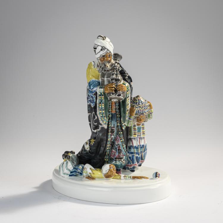 Hauptbild zu Objekt, 'Music group Bagpipers' from the 'Indian Parade', 1914, Carl Reschke, Berlin, KPM, 171B 351