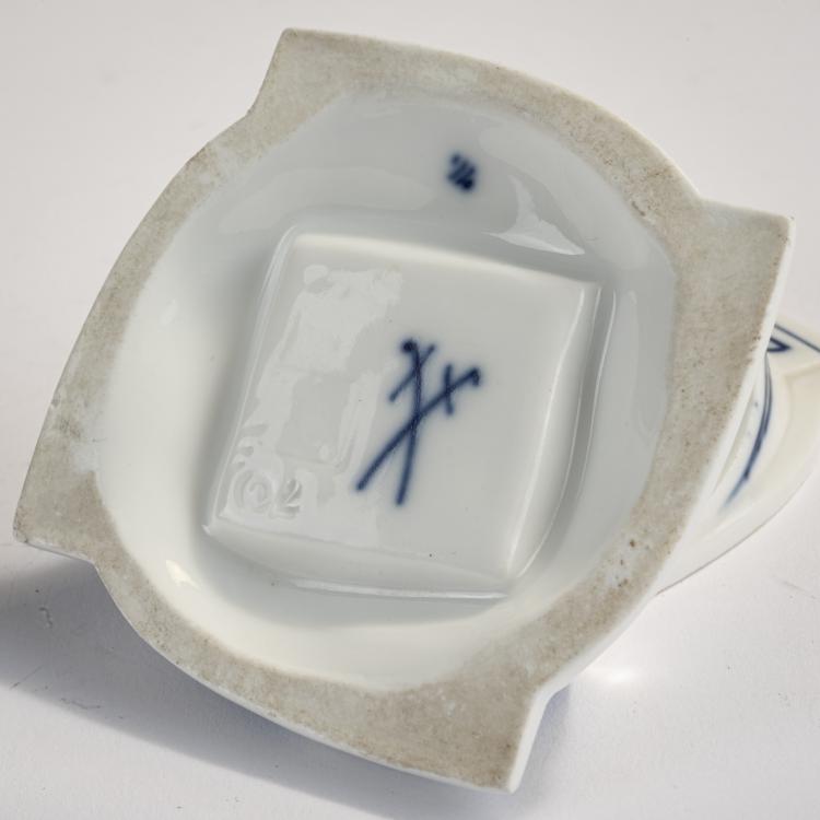 Bild 2 zu Objekt, Salz- und Pfeffersch&auml;lchen 'Peitschenhieb', 1903/04, Henry van de Velde, Mei&szlig;en, 172A 3