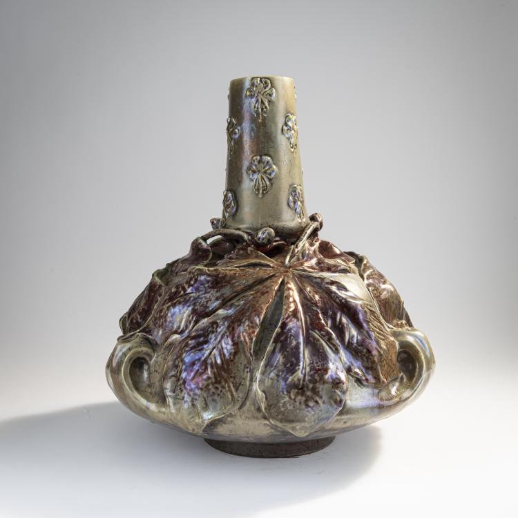 Bild 1 zu Objekt, Gro&szlig;e Vase 'Marrons', um 1902, Ernest Bussi&egrave;re, Keller & Gu&eacute;rin, Lun&eacute;ville, 171B 368