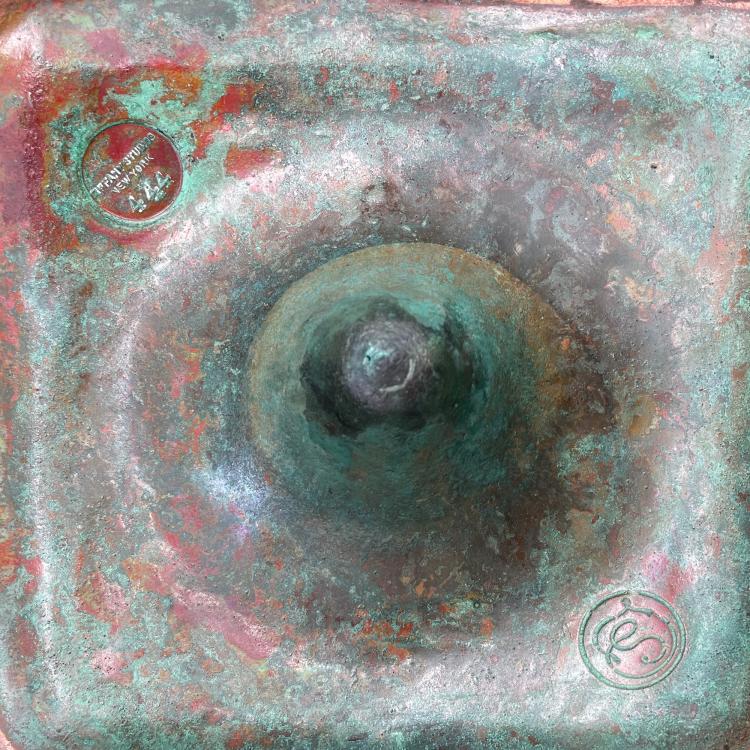 Bild 5 zu Objekt, Tischleuchte 'Jeweled Blossom', um 1907, Louis C. Tiffany, Tiffany Studios, New York, 171A 265