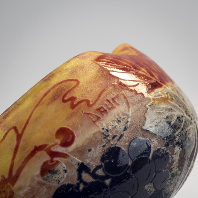 Bild 2 zu Objekt, Schale 'Vigne &agrave; l'automne', 1903-04, Henri Berg&eacute;, Daum Fr&egrave;res, Nancy, 171A 35