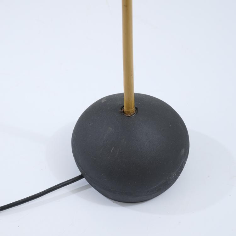 Bild 3 zu Objekt, 'BB3-33S - Horn Lamp' floor lamp, c. 1951, Isamu Noguchi, Vitra, Birsfelden, 172A 158