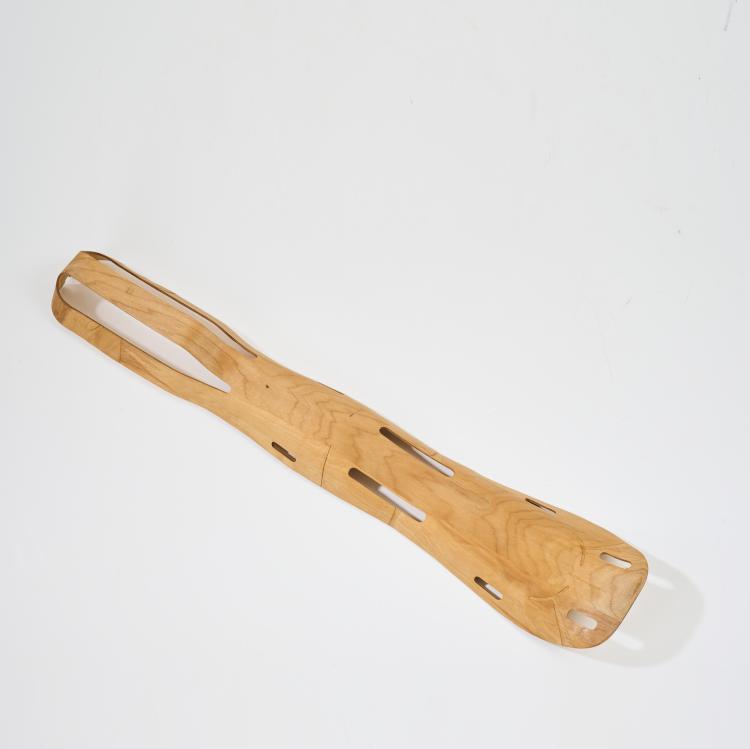 Bild 1 zu Objekt, Beinschiene 'Leg Splint', 1941/42, Charles Eames,Charles & Ray Eames,Ray Eames, Evans Products Company, Molded Plywood Division, Los Angeles, 172A 137