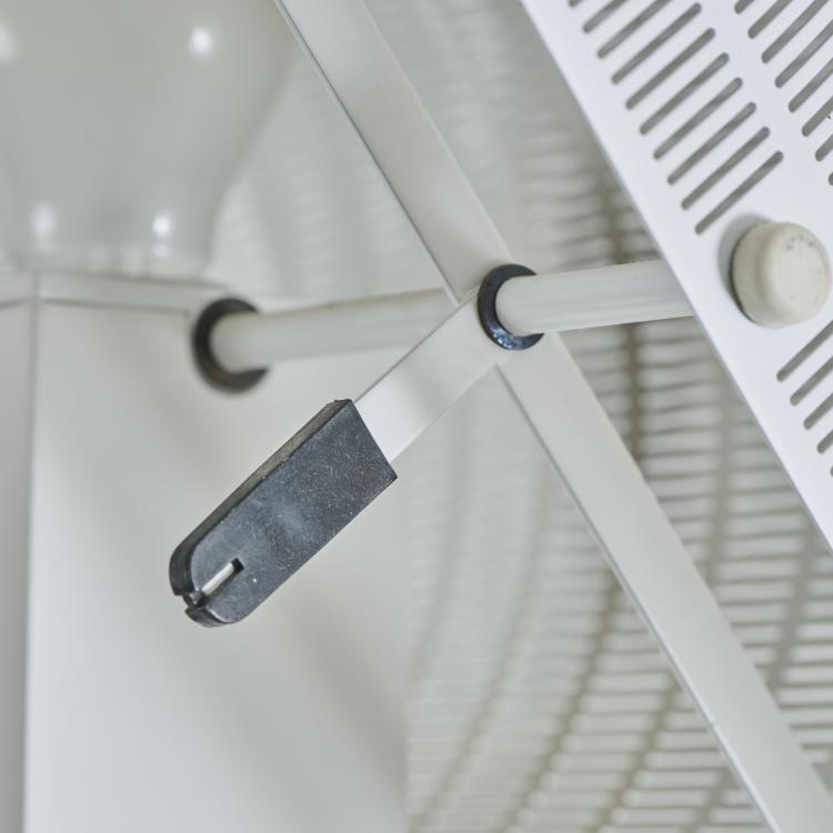 Bild 4 zu Objekt, Two 'Shogun' floor lights, 1986, Mario Botta, Artemide, Mailand, 172A 121